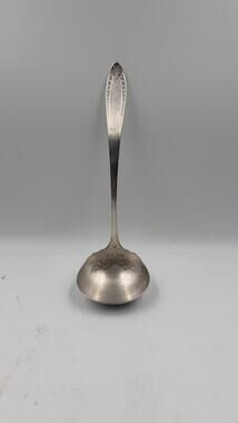 Antique 1920's Serving Spoon. Vintage Oneida Community Par Plate Ladle.